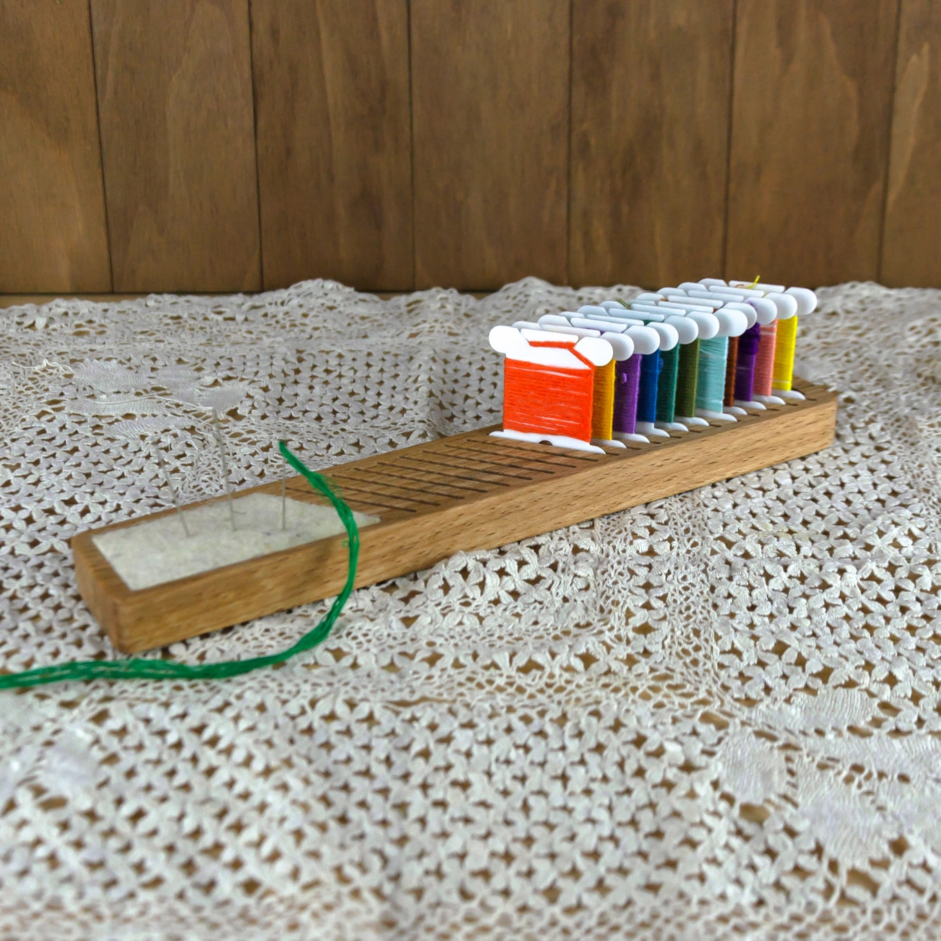 Needle & Thread Organizer BH003